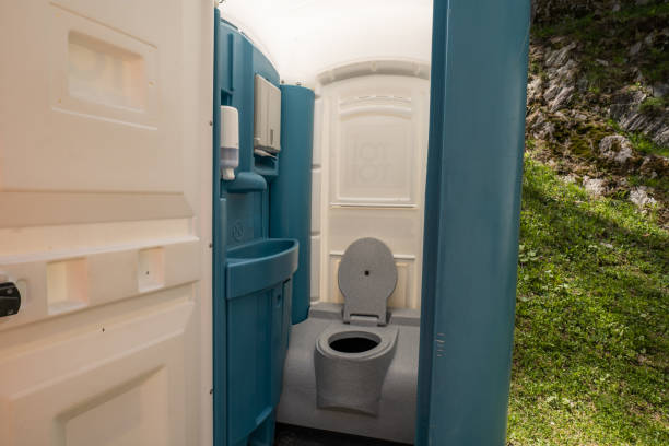 Best Porta potty rental near me  in St Paul, NE