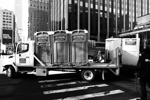 Best Affordable portable toilet rental  in St Paul, NE